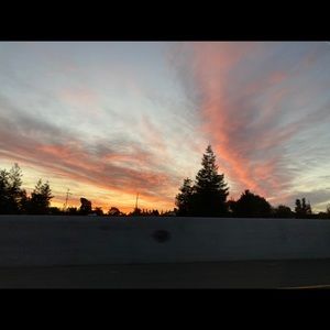 Meet your Posher, Lesly